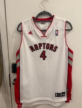 Chris Bosh Toronto Raptors Official Jersey- Youth XL, perfect condition
